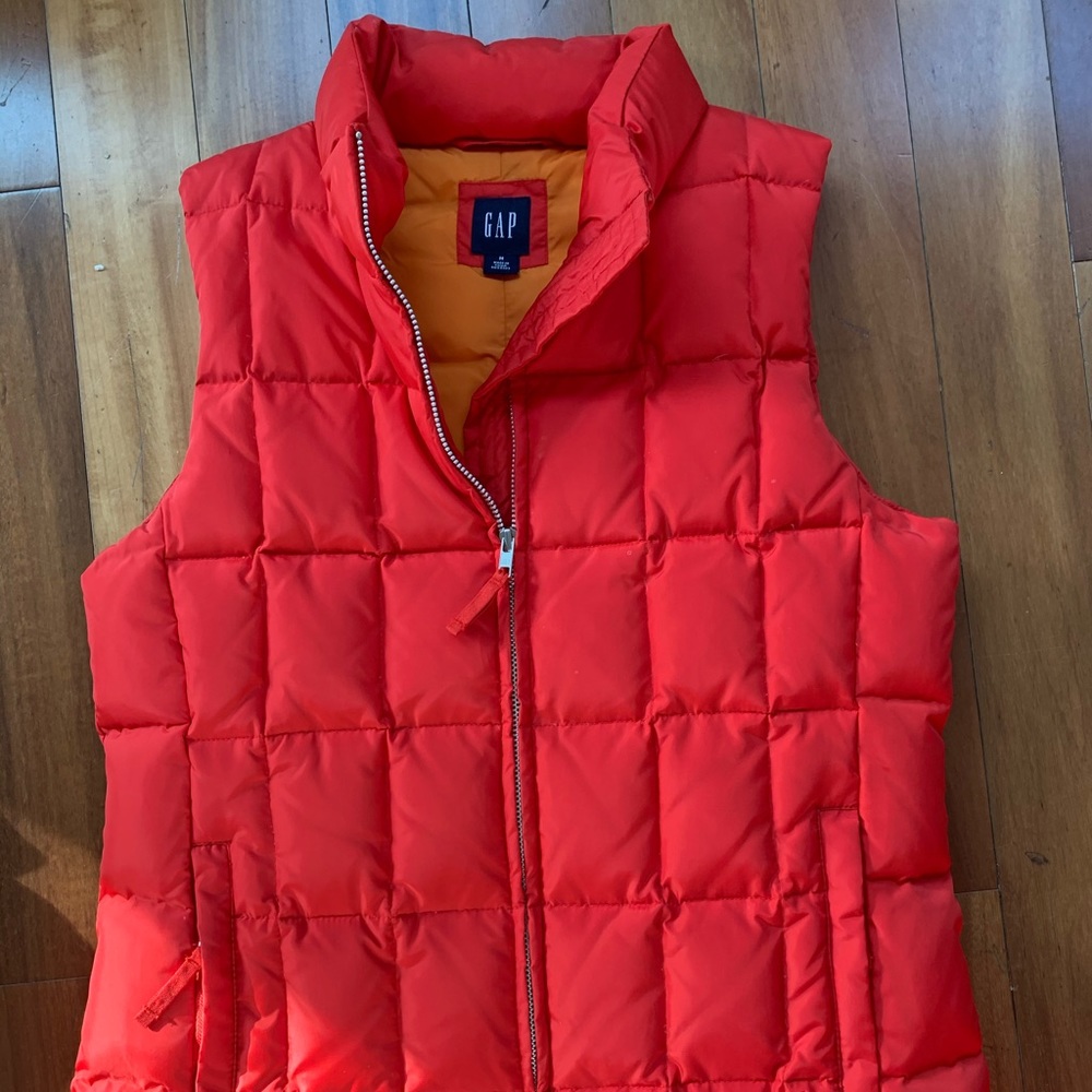 Brand New Women’s Gap Vest!
